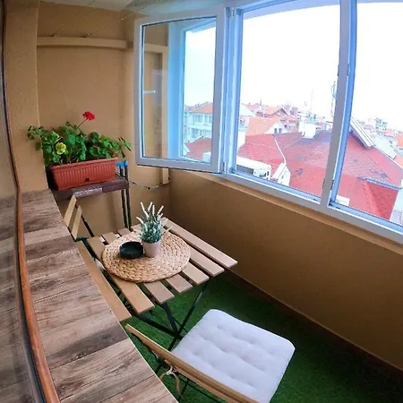 Sunset Yavorov Apartamento *