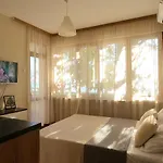 Апартаменти Sunset Yavorov