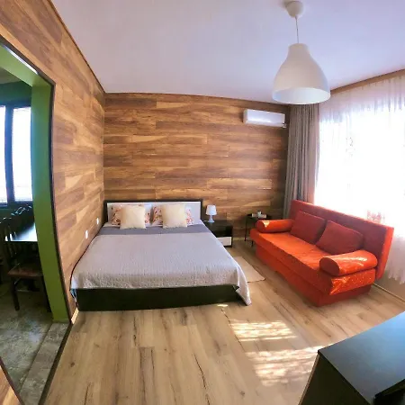 Sunset Yavorov Appartement *