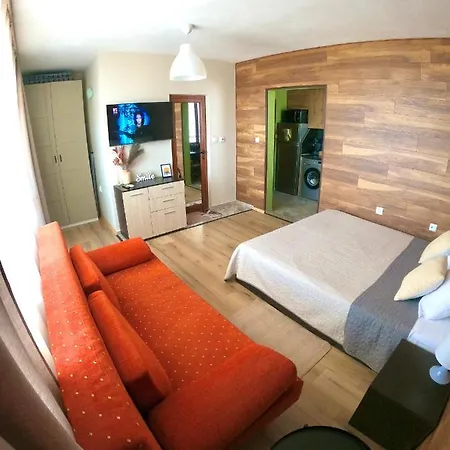 Апартамент Sunset Yavorov *