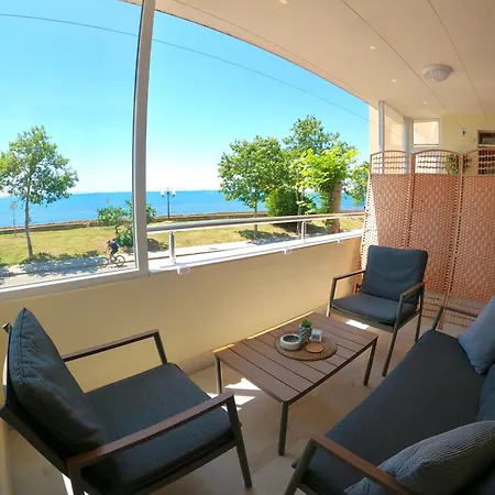 Sunset Yavorov Appartement *